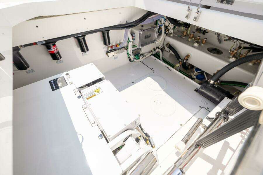 48ft HCB Yacht For Sale