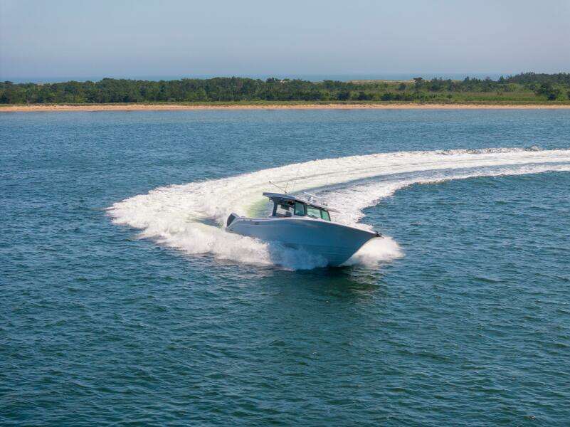 48ft HCB Yacht For Sale