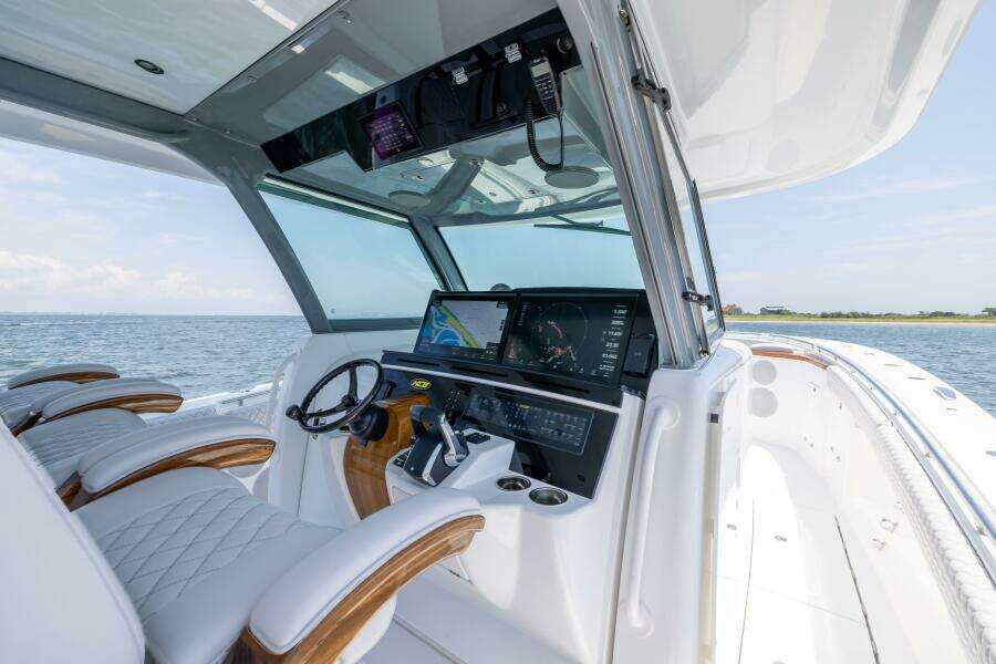 48ft HCB Yacht For Sale