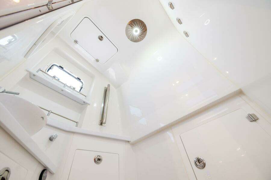 48ft HCB Yacht For Sale