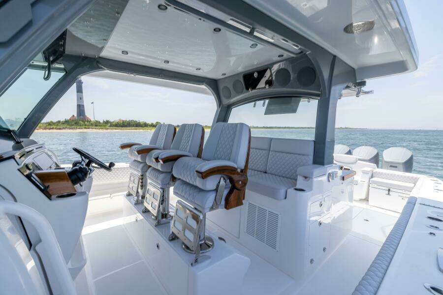 48ft HCB Yacht For Sale