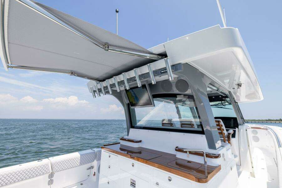 48ft HCB Yacht For Sale