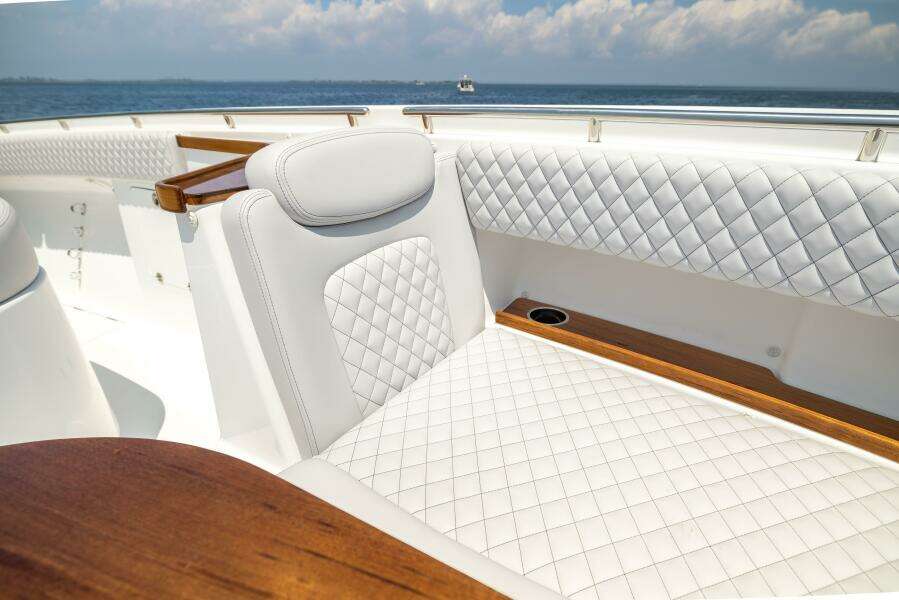 48ft HCB Yacht For Sale
