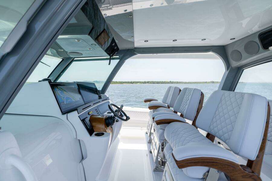 48ft HCB Yacht For Sale