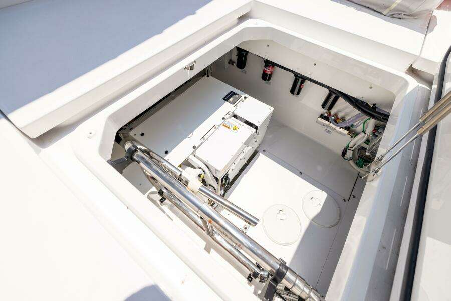 48ft HCB Yacht For Sale