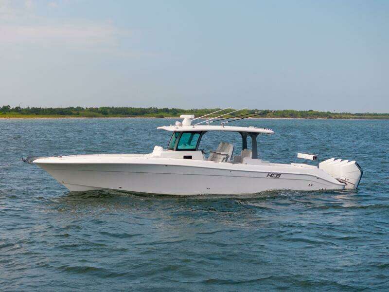 42ft HCB Yacht For Sale