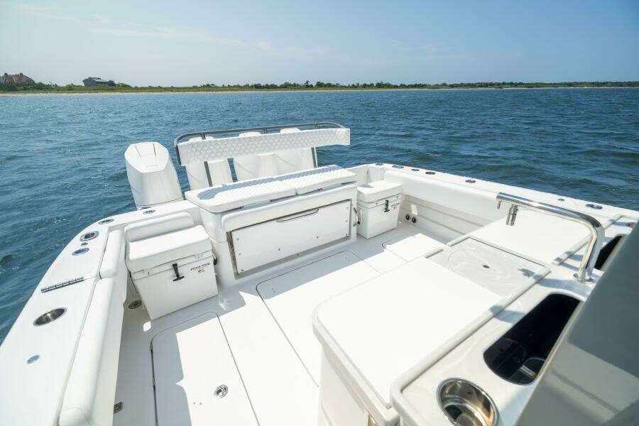 42ft HCB Yacht For Sale