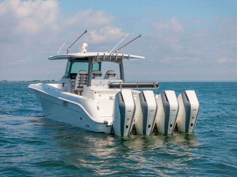 42ft HCB Yacht For Sale