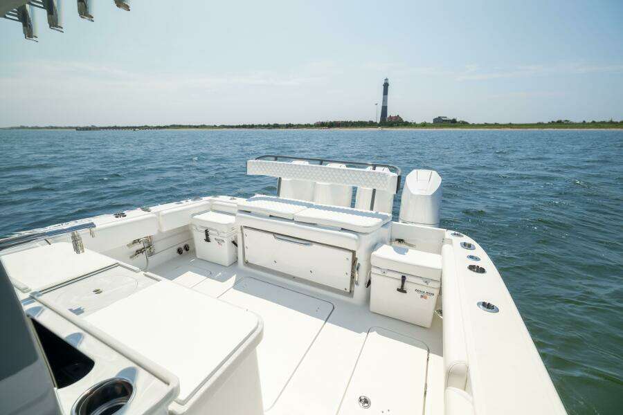 42ft HCB Yacht For Sale