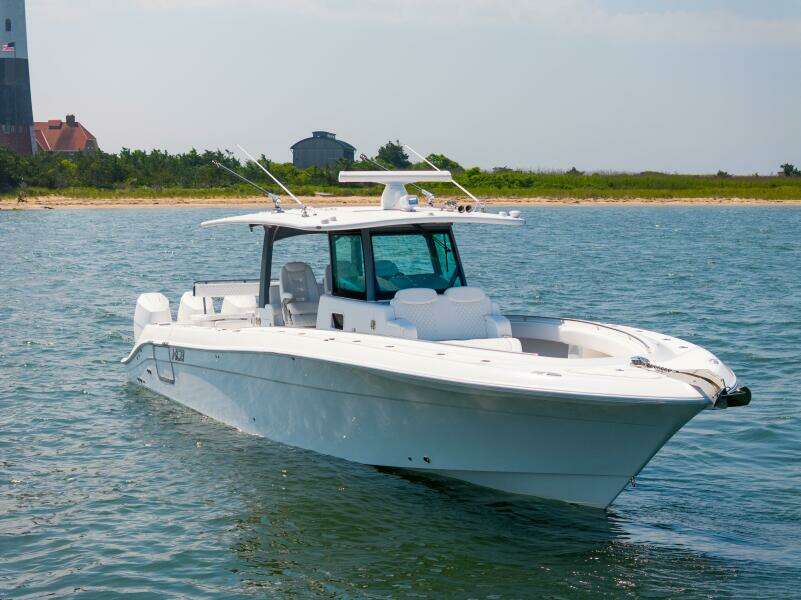 42ft HCB Yacht For Sale