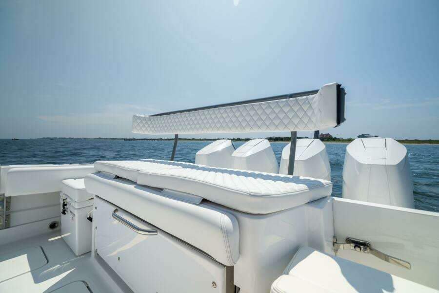 42ft HCB Yacht For Sale