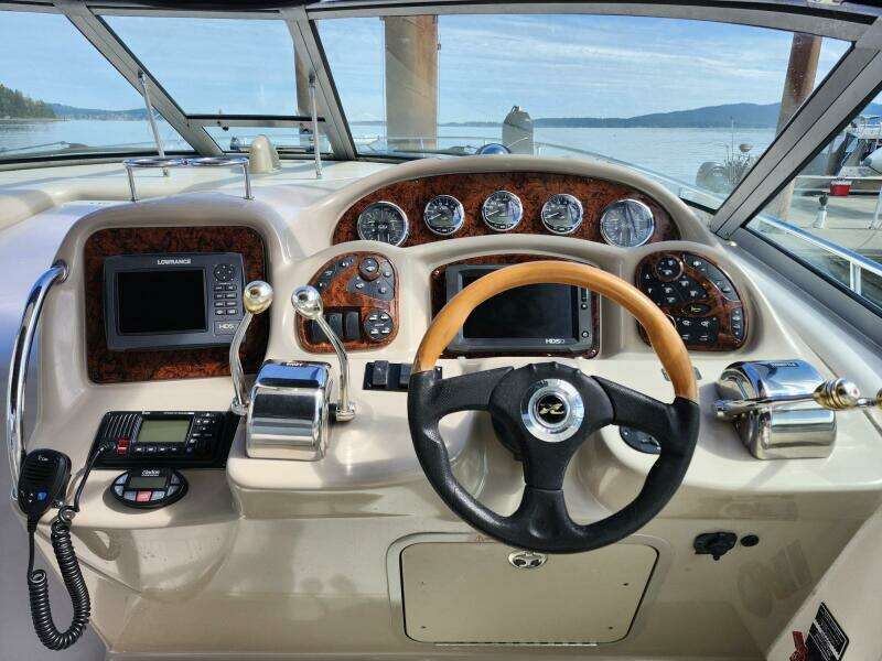 Ocean View 34ft Sea Ray Yacht For Sale