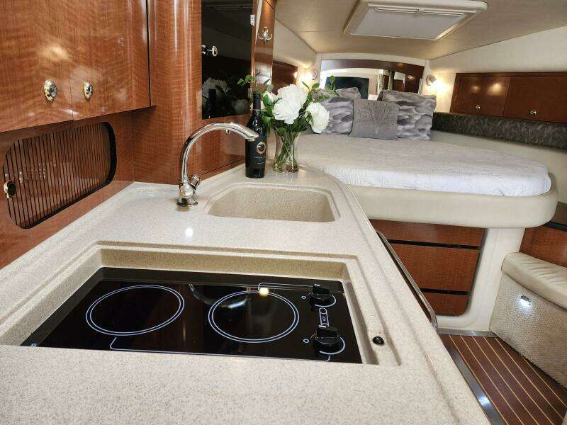 Ocean View 34ft Sea Ray Yacht For Sale