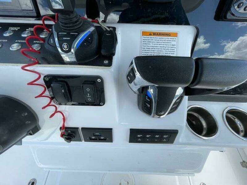 29ft Century Yacht For Sale