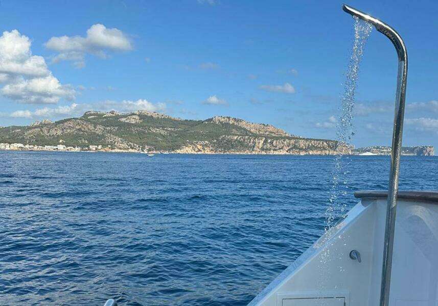 BOCHINCHE 65ft Grand Alaskan Yacht For Sale