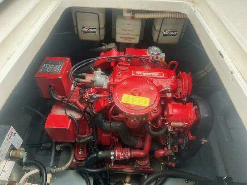 33ft Sea Ray Yacht For Sale