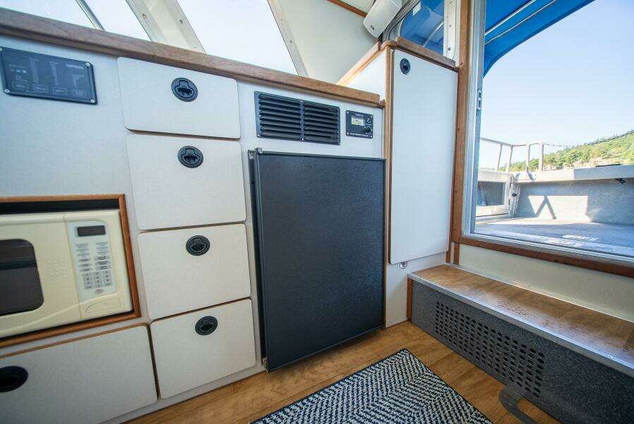 North Wind 32ft EagleCraft Yacht For Sale