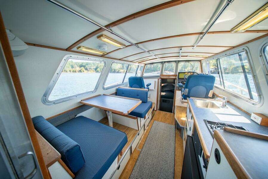 North Wind 32ft EagleCraft Yacht For Sale