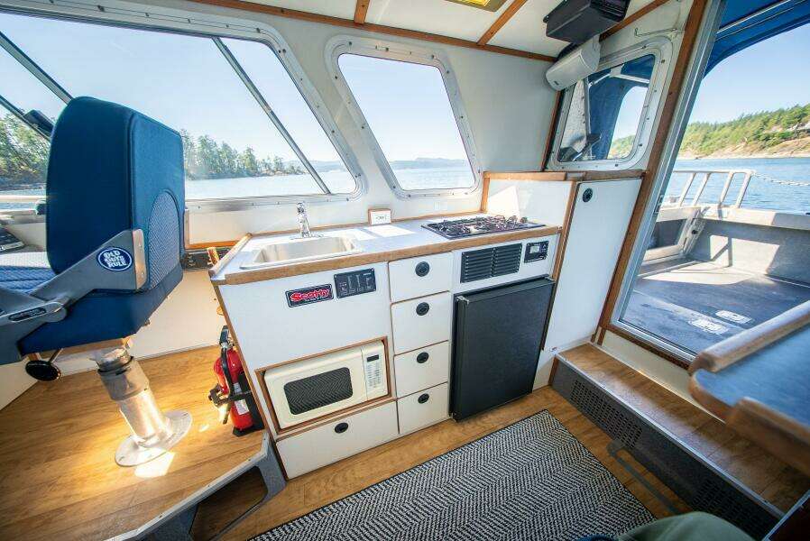 North Wind 32ft EagleCraft Yacht For Sale