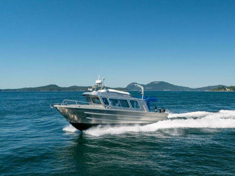 North Wind 32ft EagleCraft Yacht For Sale