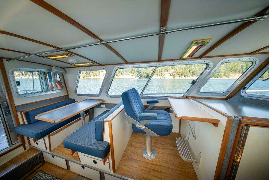 North Wind 32ft EagleCraft Yacht For Sale