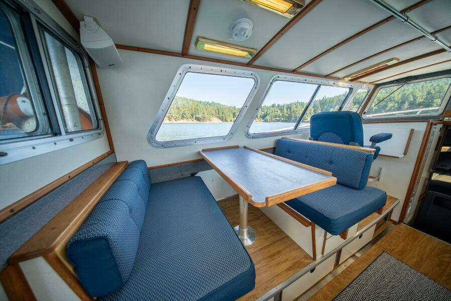 North Wind 32ft EagleCraft Yacht For Sale
