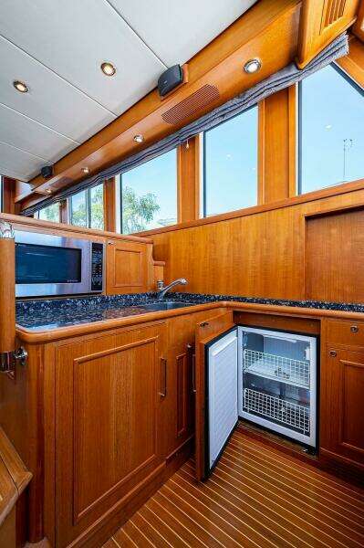 47ft Grand Banks Yacht For Sale