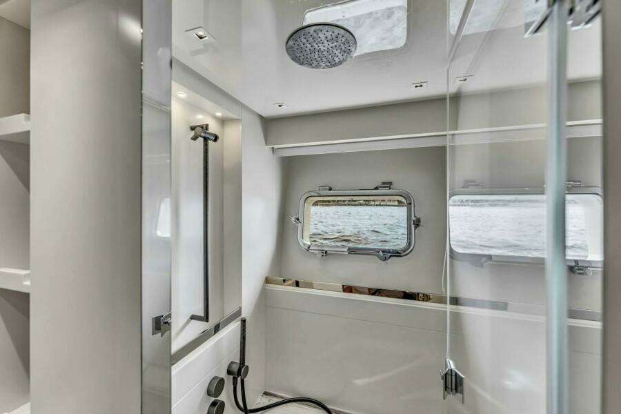 NOTYNOG 90ft Sanlorenzo Yacht For Sale