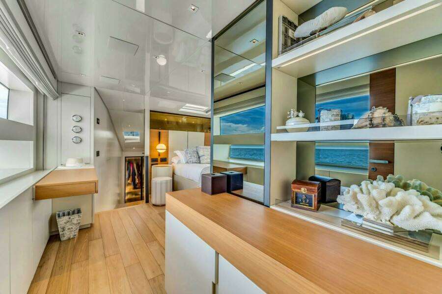 NOTYNOG 90ft Sanlorenzo Yacht For Sale