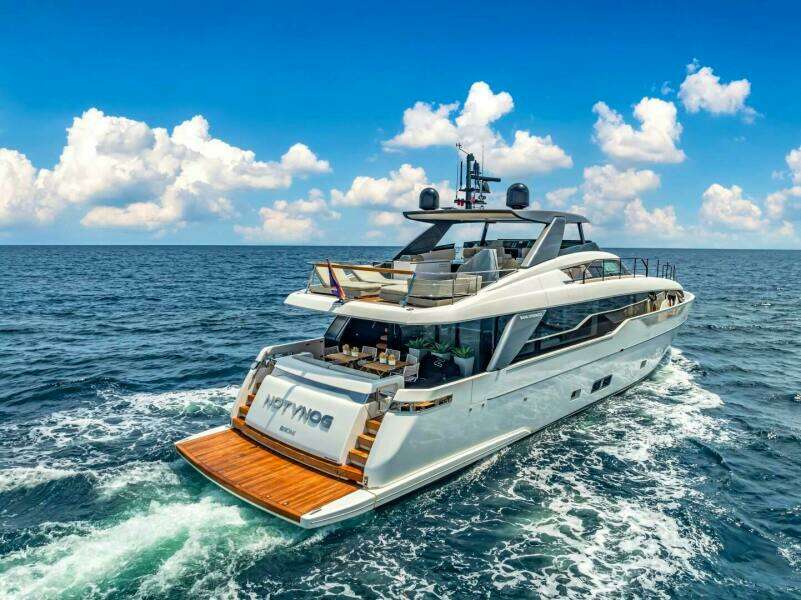 NOTYNOG 90ft Sanlorenzo Yacht For Sale NOTYNOG 90ft Sanlorenzo Yacht For Sale