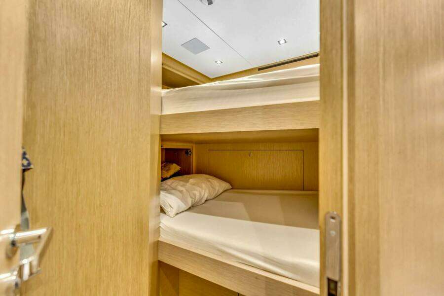 NOTYNOG 90ft Sanlorenzo Yacht For Sale