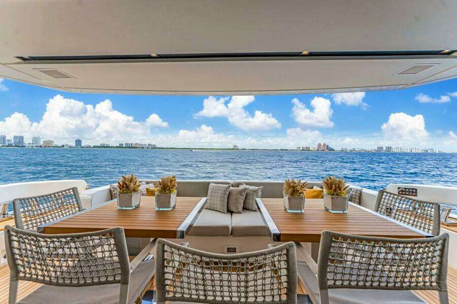 NOTYNOG 90ft Sanlorenzo Yacht For Sale NOTYNOG 90ft Sanlorenzo Yacht For Sale