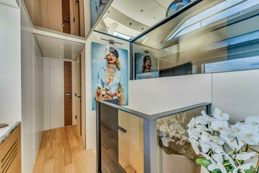 NOTYNOG 90ft Sanlorenzo Yacht For Sale NOTYNOG 90ft Sanlorenzo Yacht For Sale