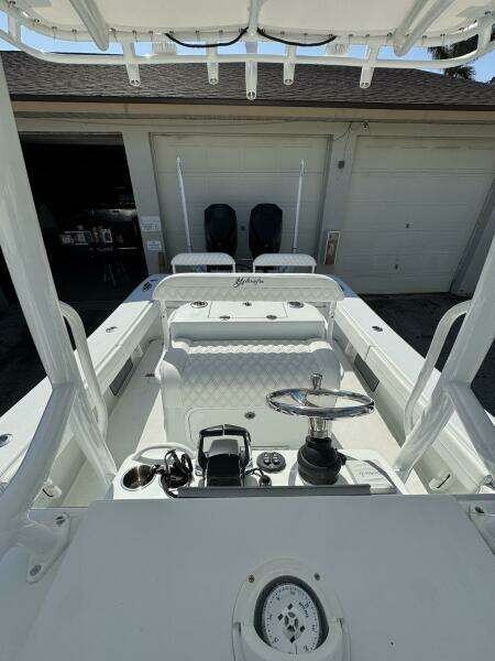 26ft Yellowfin Yacht For Sale