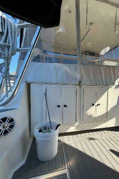 Reel Deal 35ft Carolina Classic Yacht For Sale