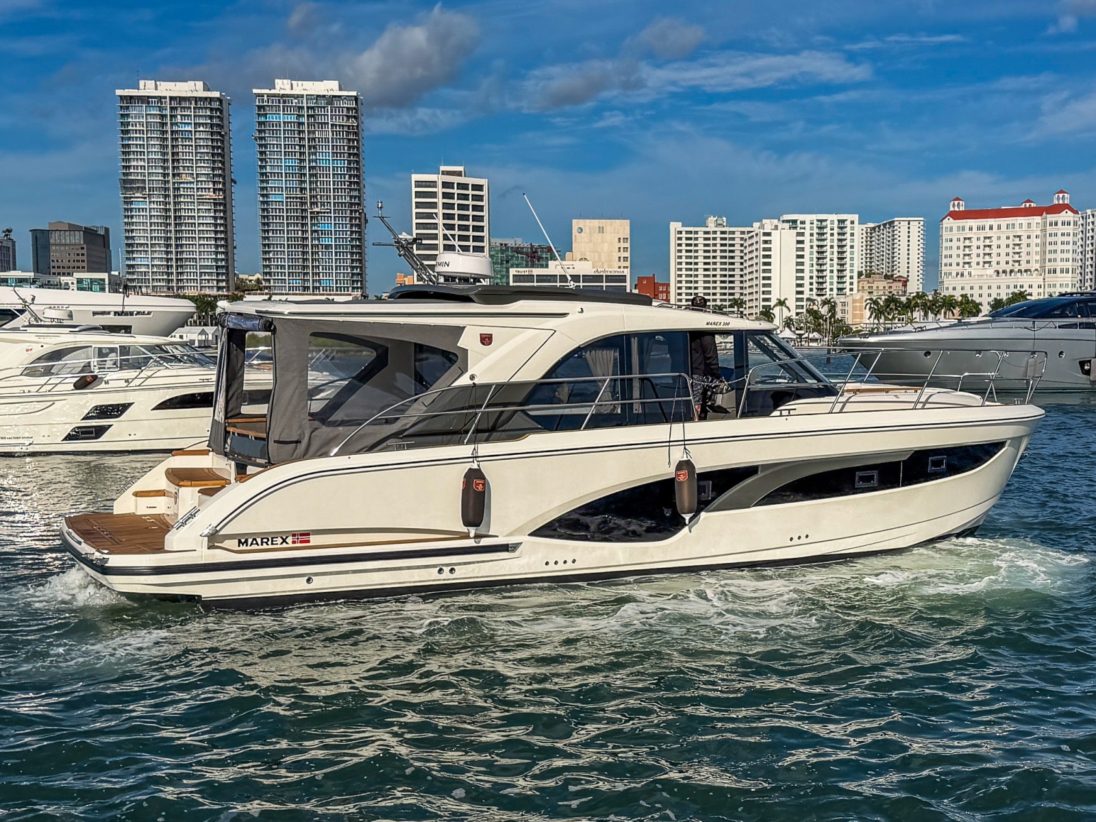 39ft Marex Yacht For Sale