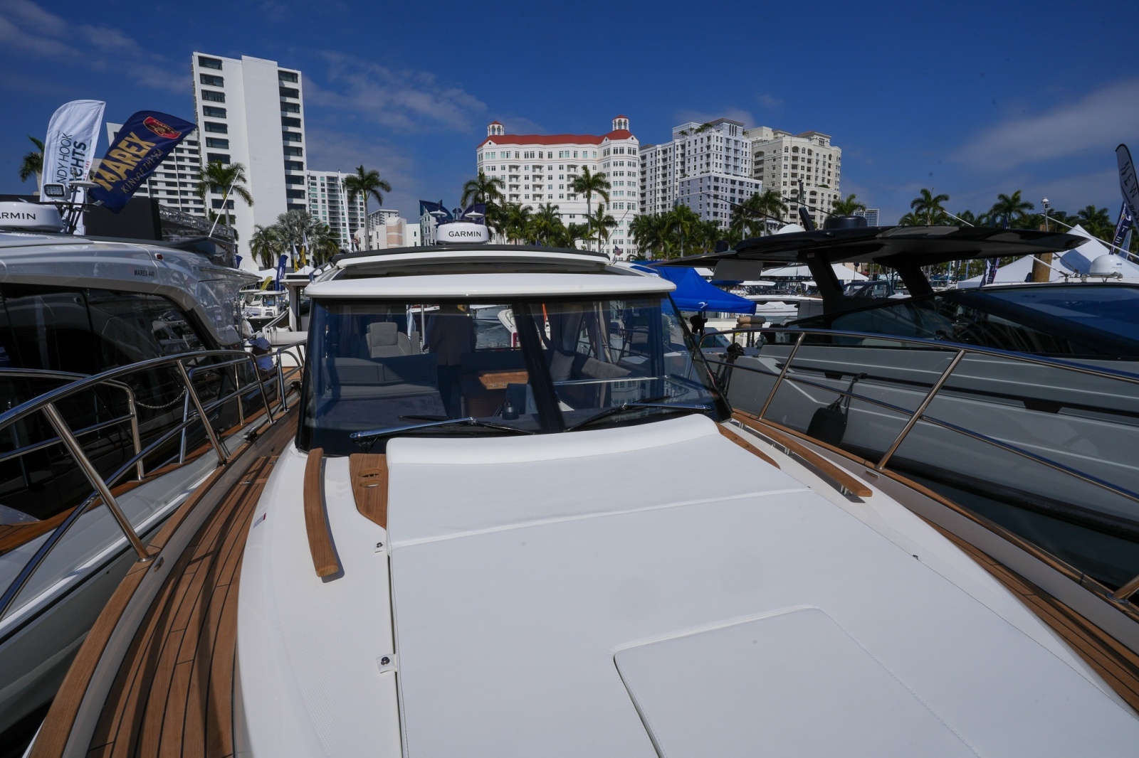 39ft Marex Yacht For Sale