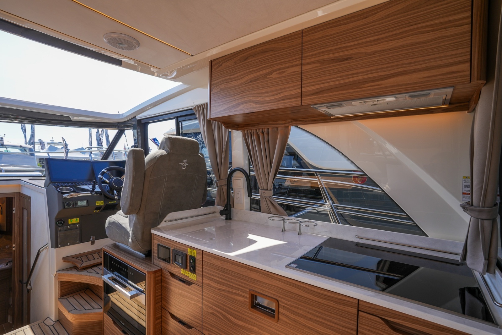 39ft Marex Yacht For Sale