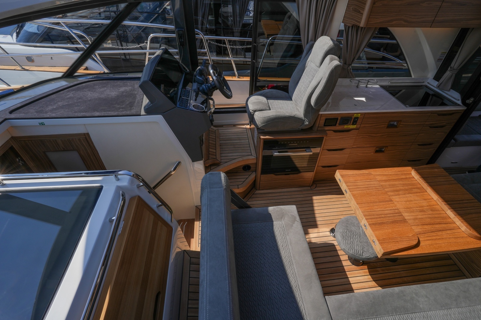 39ft Marex Yacht For Sale