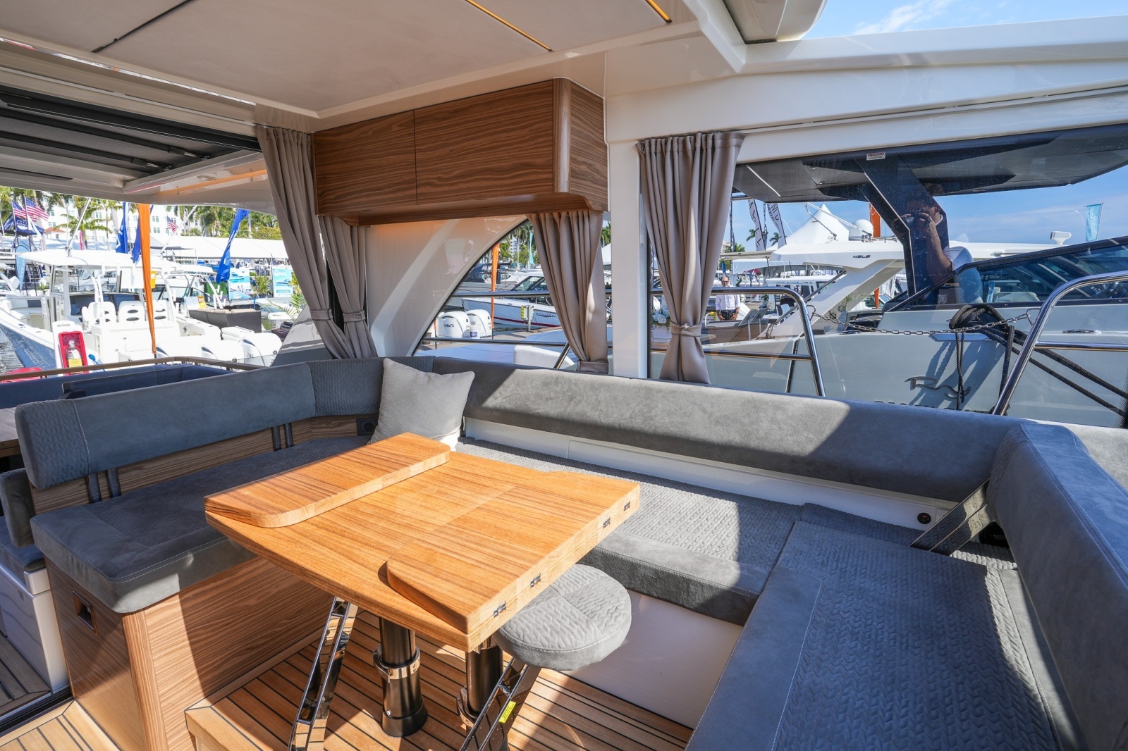 39ft Marex Yacht For Sale