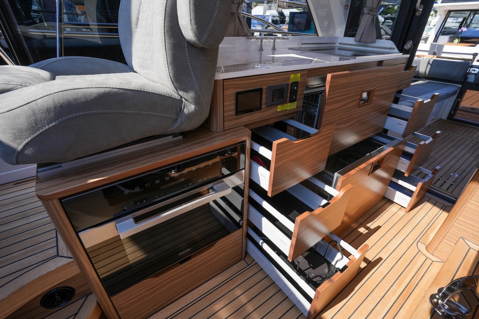 39ft Marex Yacht For Sale