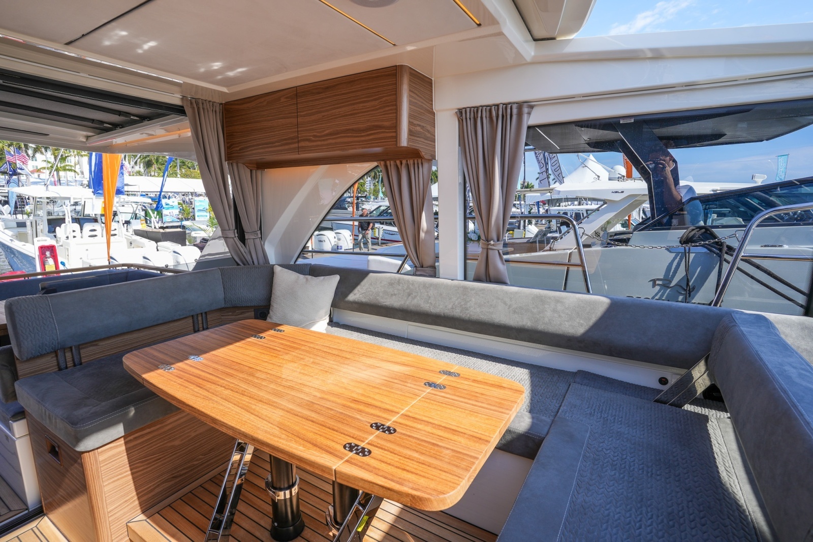 39ft Marex Yacht For Sale