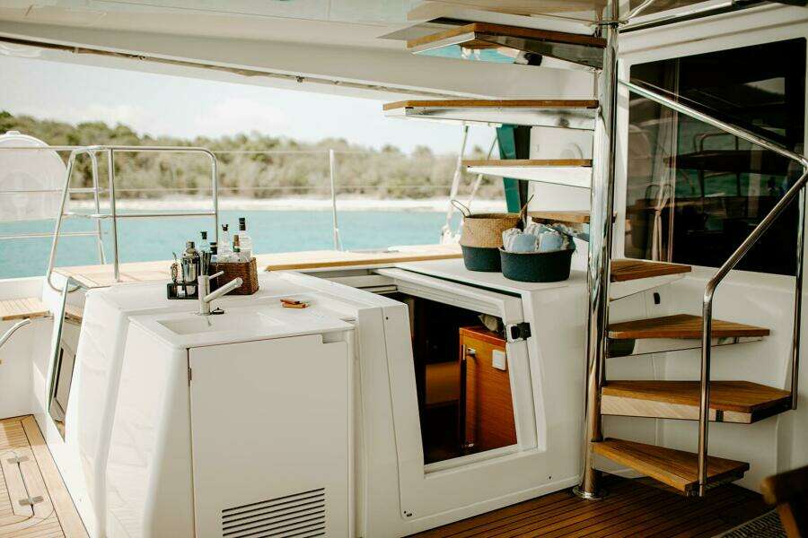 Ebb and Flow 56ft Lagoon Yacht For Sale