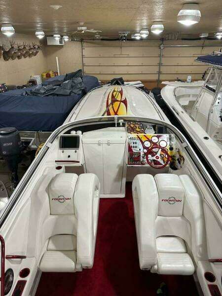 47ft Fountain Yacht For Sale
