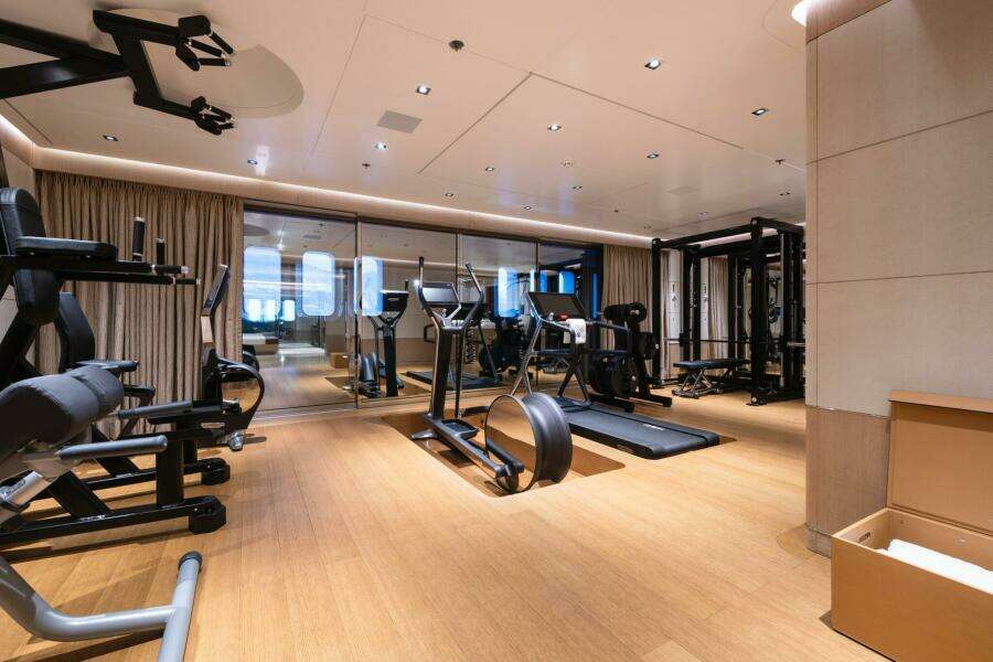 LOWER DECK - GYM