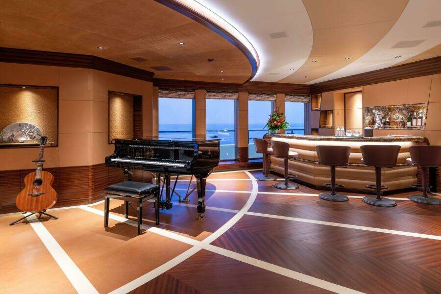 BRIDGE DECK – MUSIC LOUNGE