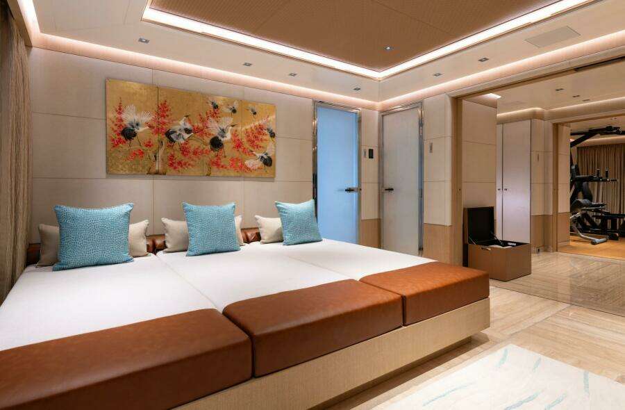 LOWER DECK - RELAXATION AREA