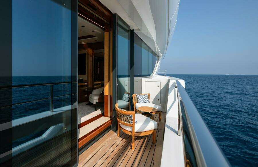 MAIN DECK - VIP STATEROOM - PRIVATE BALCONY 