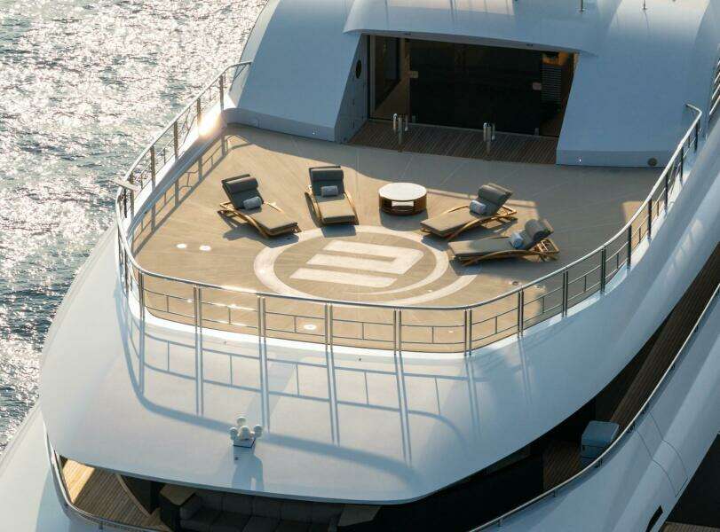 MAIN DECK - TENDER STORAGE 