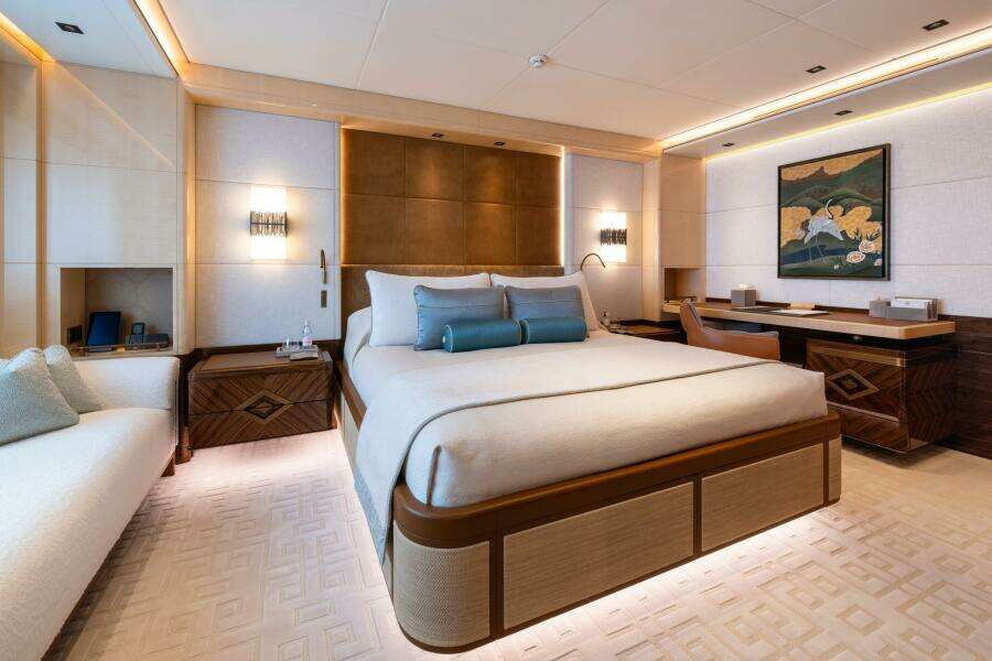 LOWER DECK - GUEST STATEROOM 